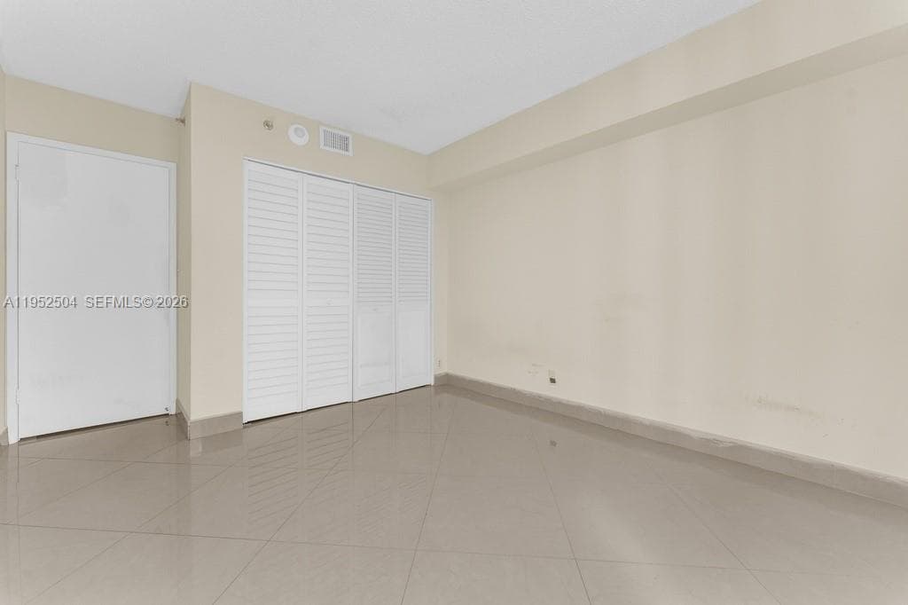 Parc Central · #1414 in Aventura - Photo 22