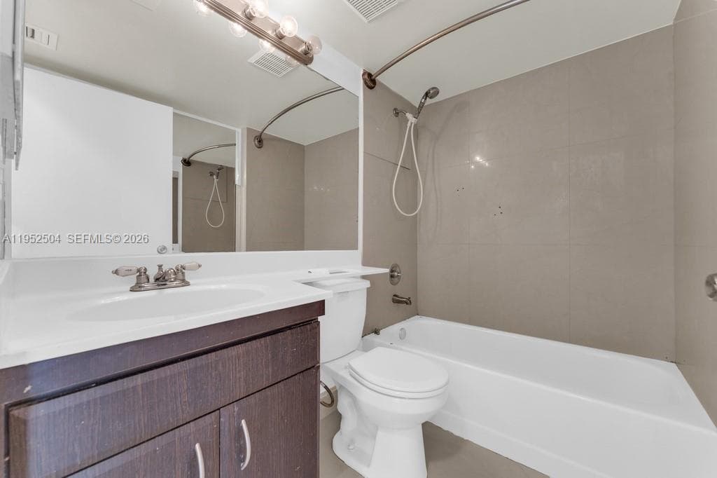 Parc Central · #1414 in Aventura - Photo 24