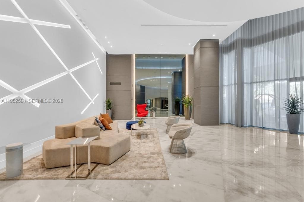 Parc Central · #1414 in Aventura - Photo 33