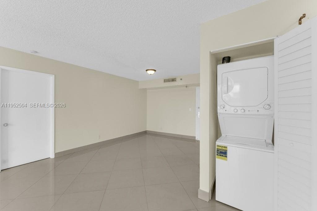 Parc Central · #1414 in Aventura - Photo 14