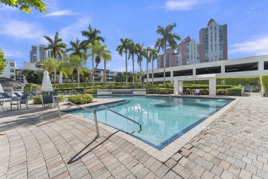 Parc Central · #1414 in Aventura - Photo 37