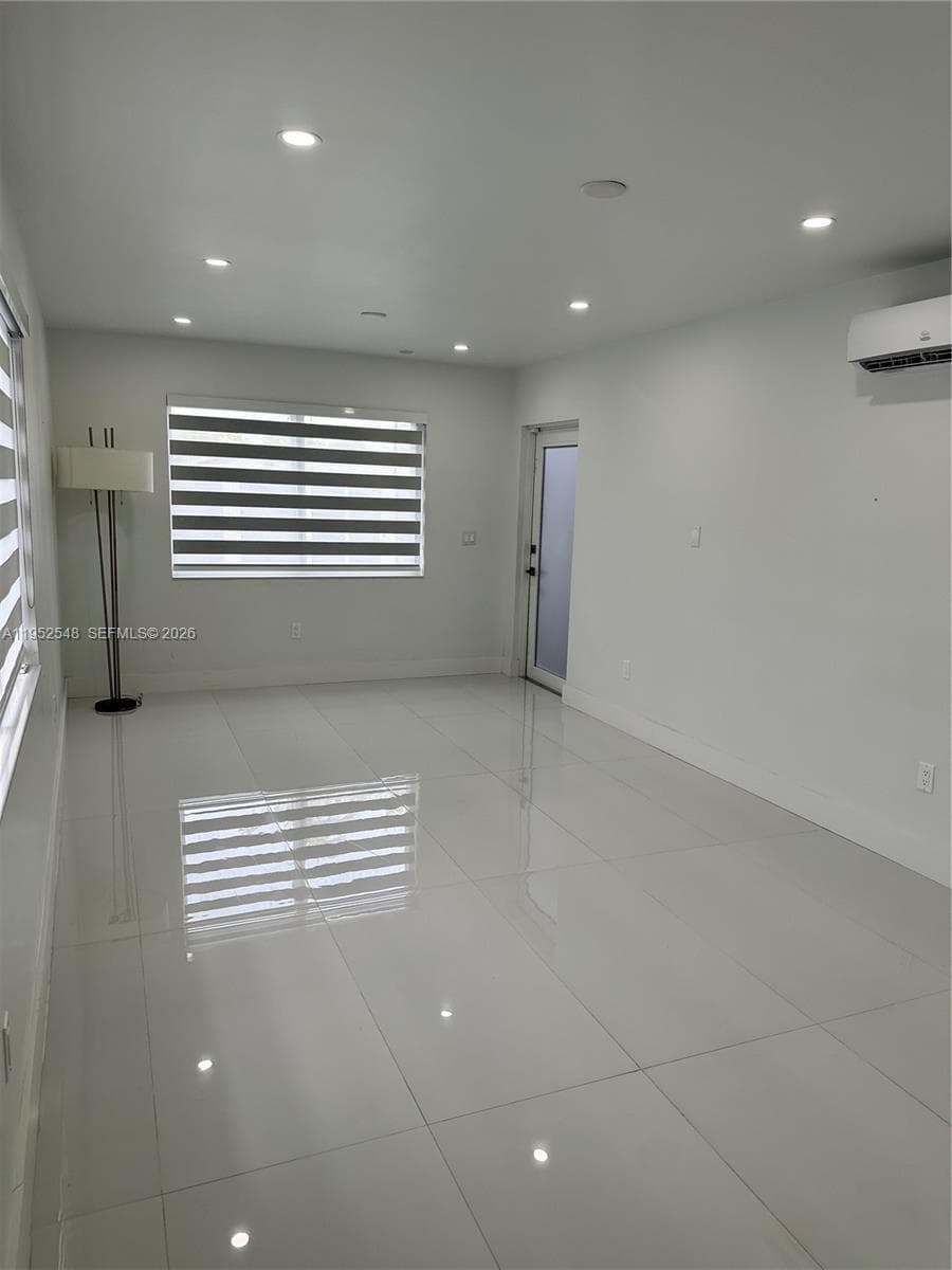 11631 SW 179th Ter photo 11