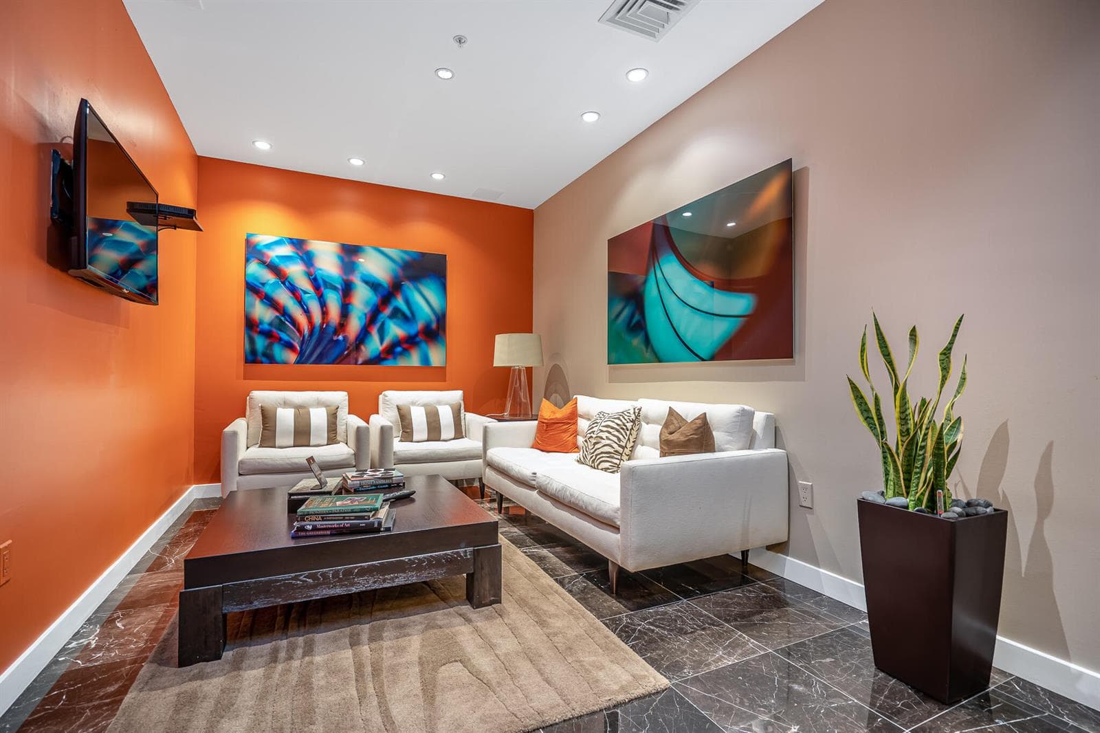 Penthouse Lounge