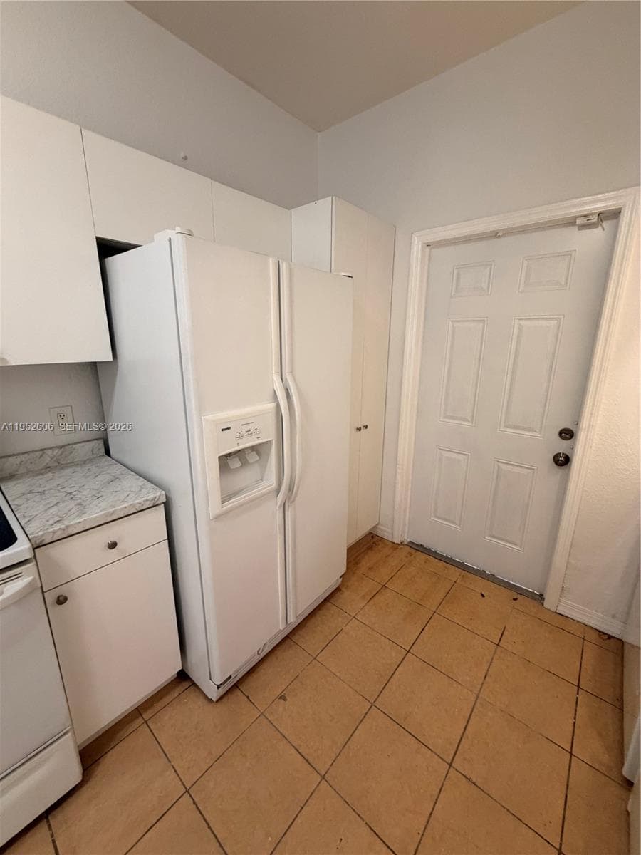 13264 Old Biscayne Dr #405 photo 17