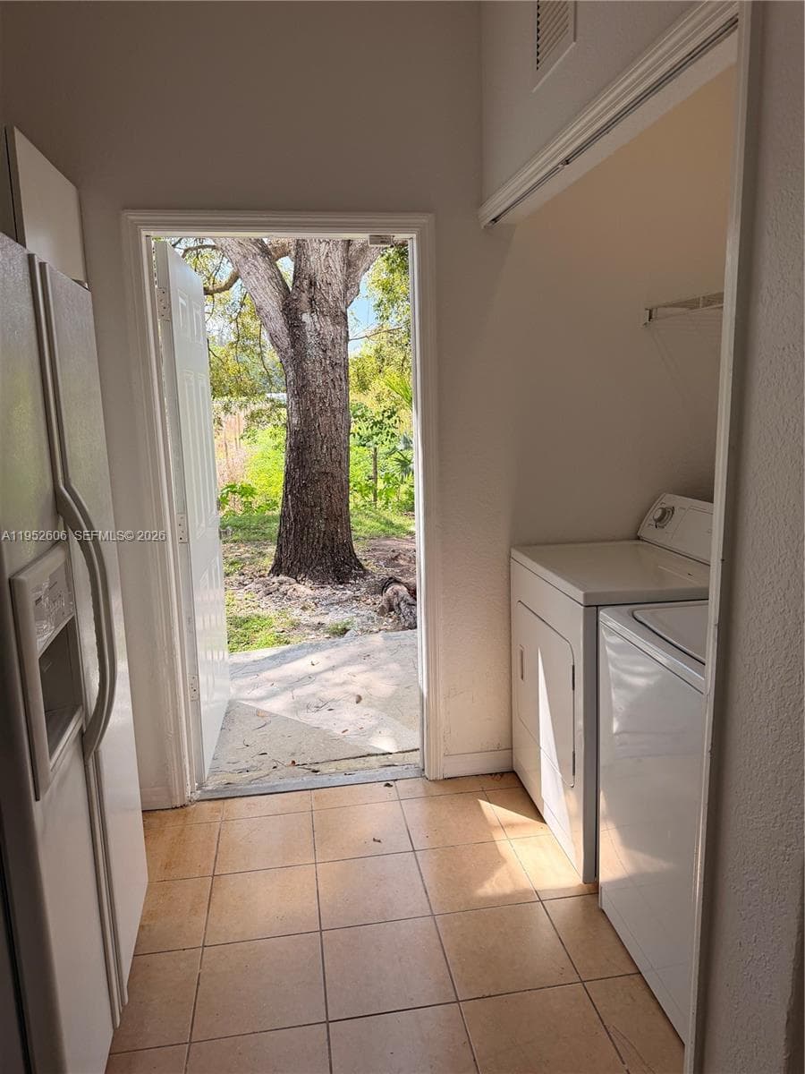 13264 Old Biscayne Dr #405 photo 7
