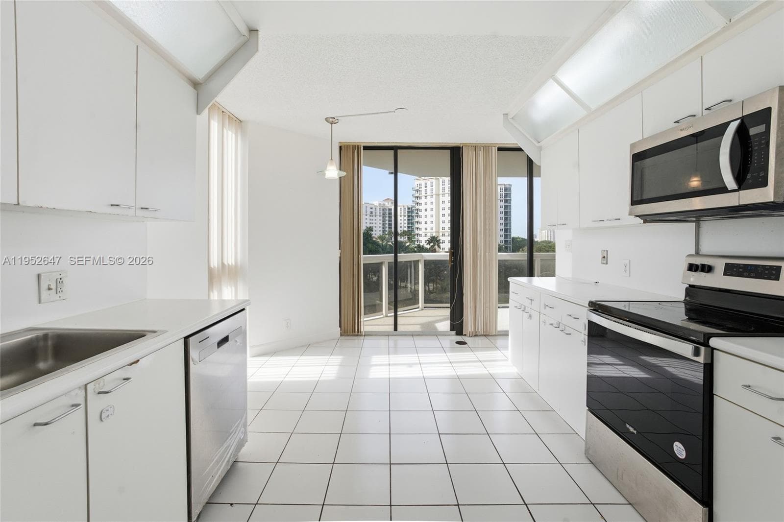 THE LANDMARK CONDO · #502 in Aventura - Photo 9