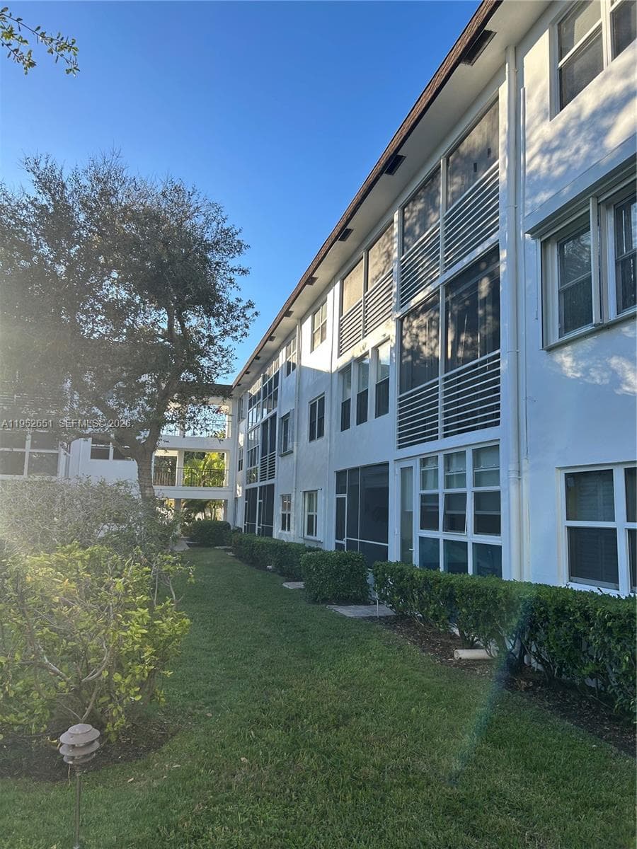 Gardens By The Sea · #211 in Lauderdale By The Sea - Photo 31
