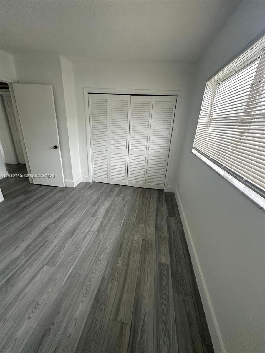 17 GREEN CONDO · #105 in Hallandale Beach - Photo 11