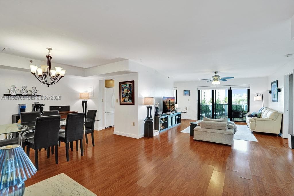 SUMMIT CONDO · #310N in Hollywood - Photo 2