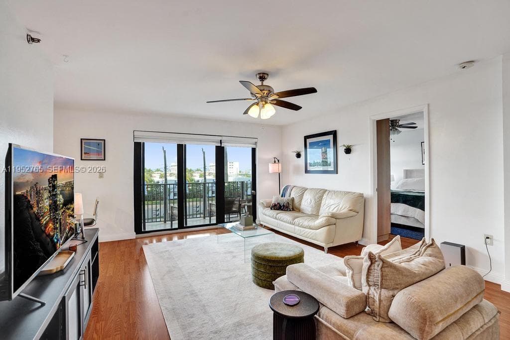 SUMMIT CONDO · #310N in Hollywood - Photo 4
