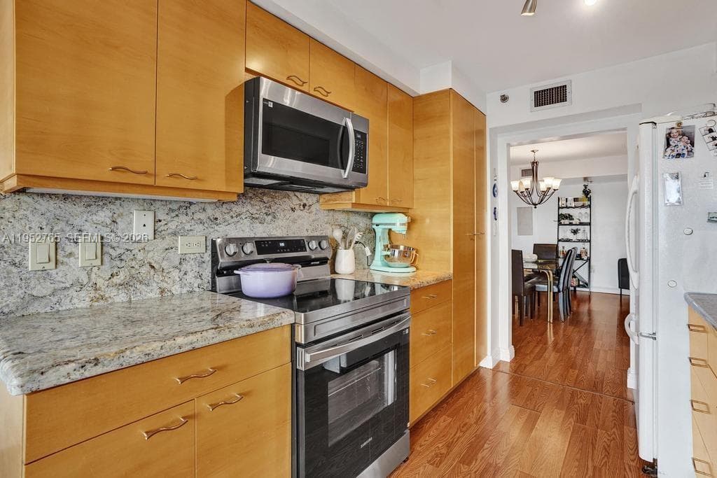 SUMMIT CONDO · #310N in Hollywood - Photo 8