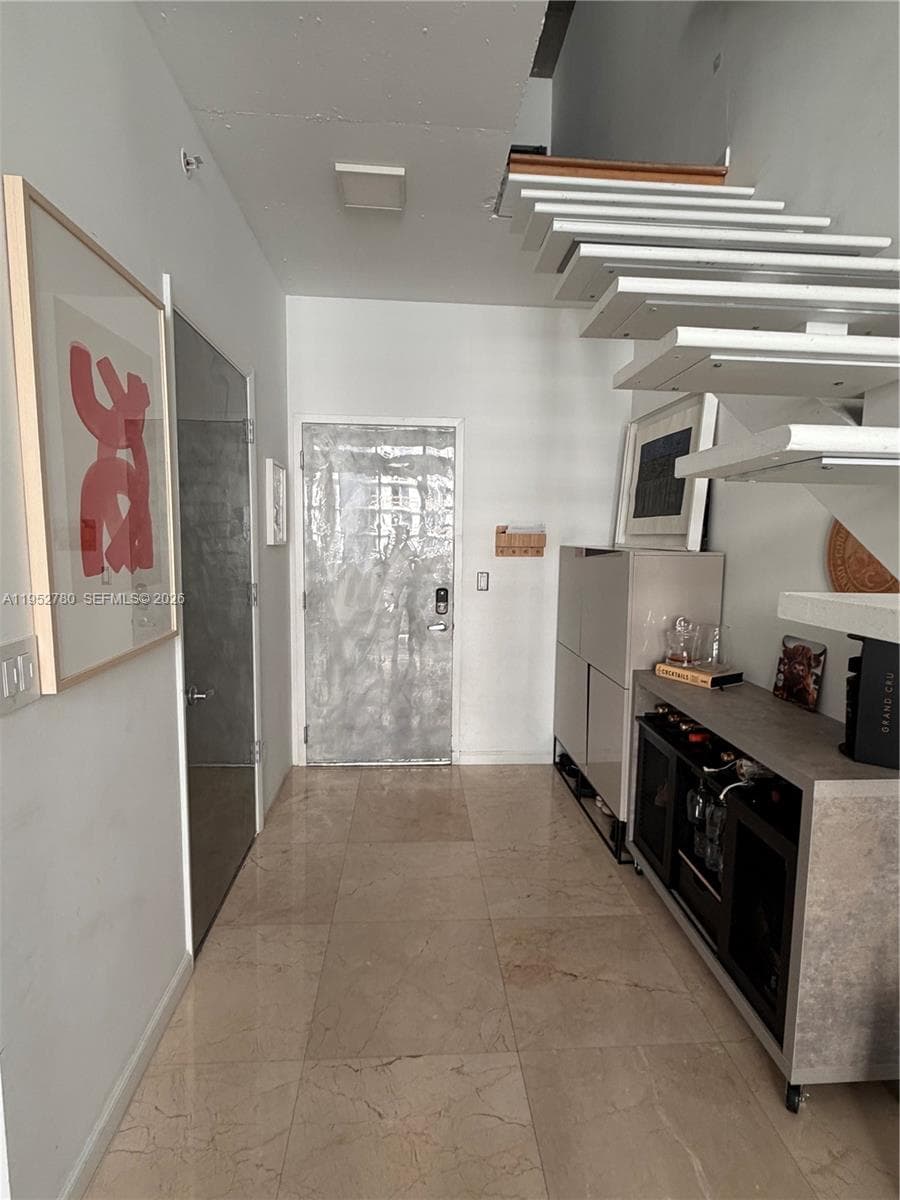 NEO VERTIKA CONDO · #2524 in Miami - Photo 3