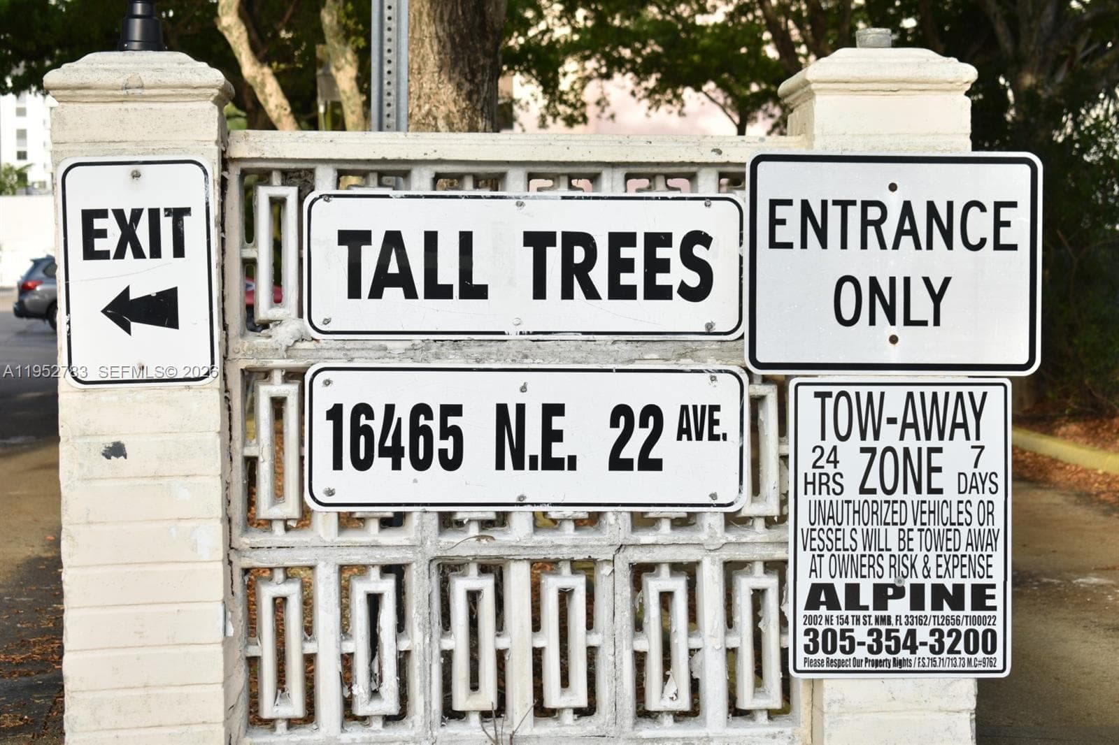TALL TREES CONDO · #219 in North Miami Beach - Photo 21