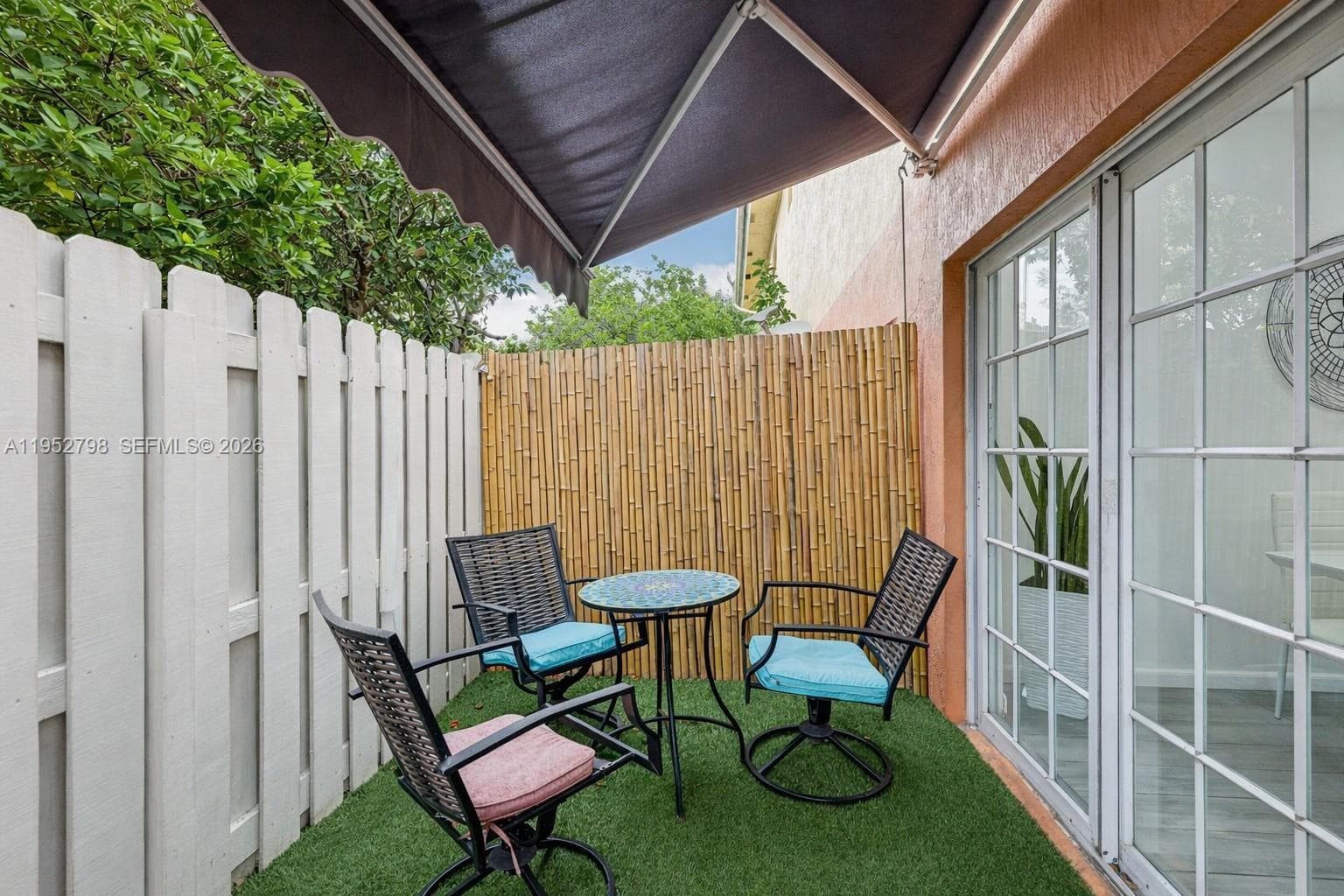 2307 Washington St #5 photo 17