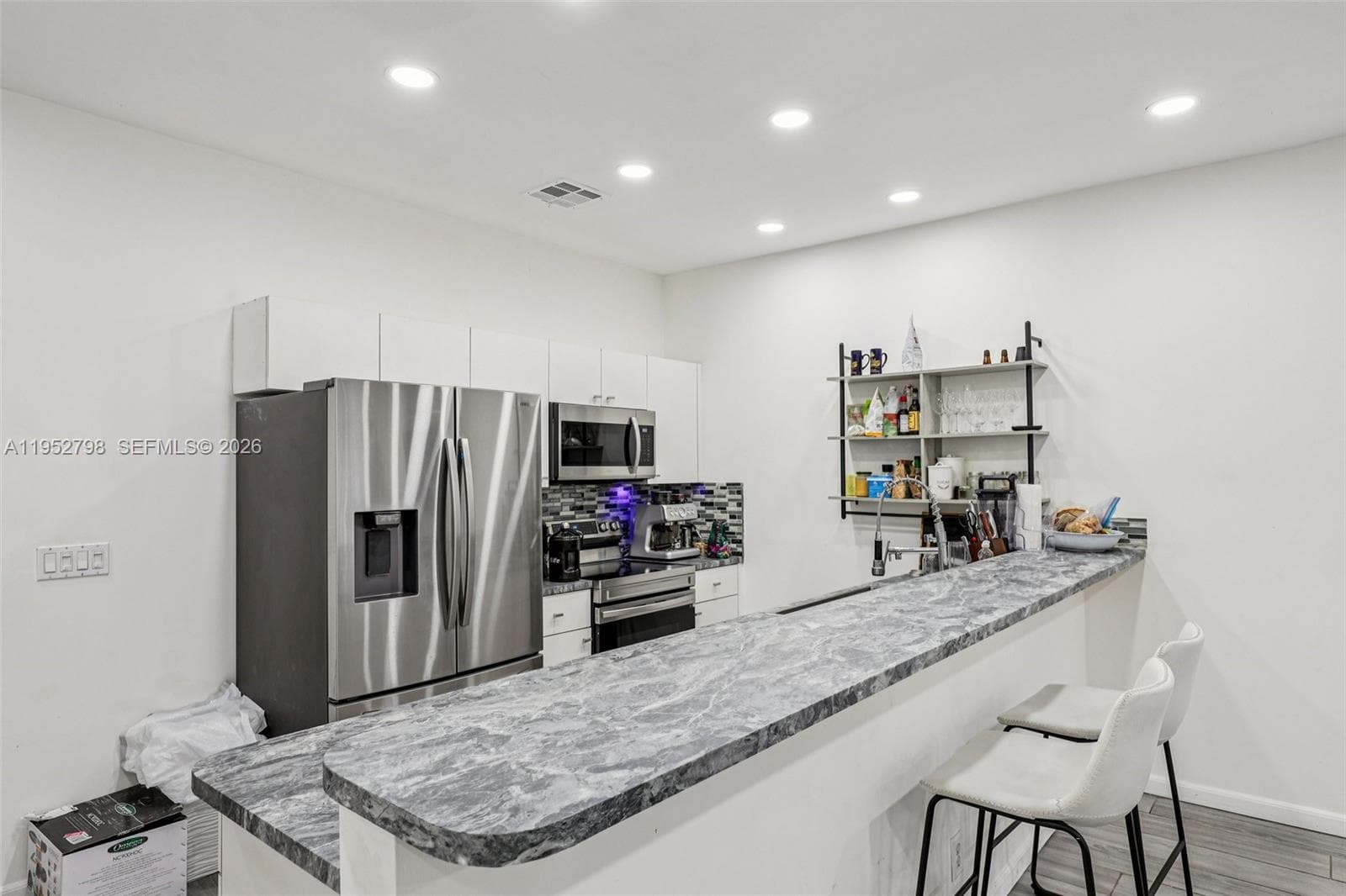 2307 Washington St #5 photo 3