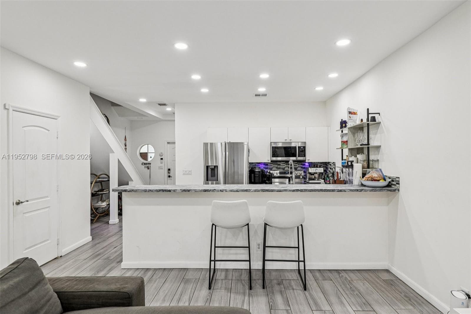 2307 Washington St #5 photo 1