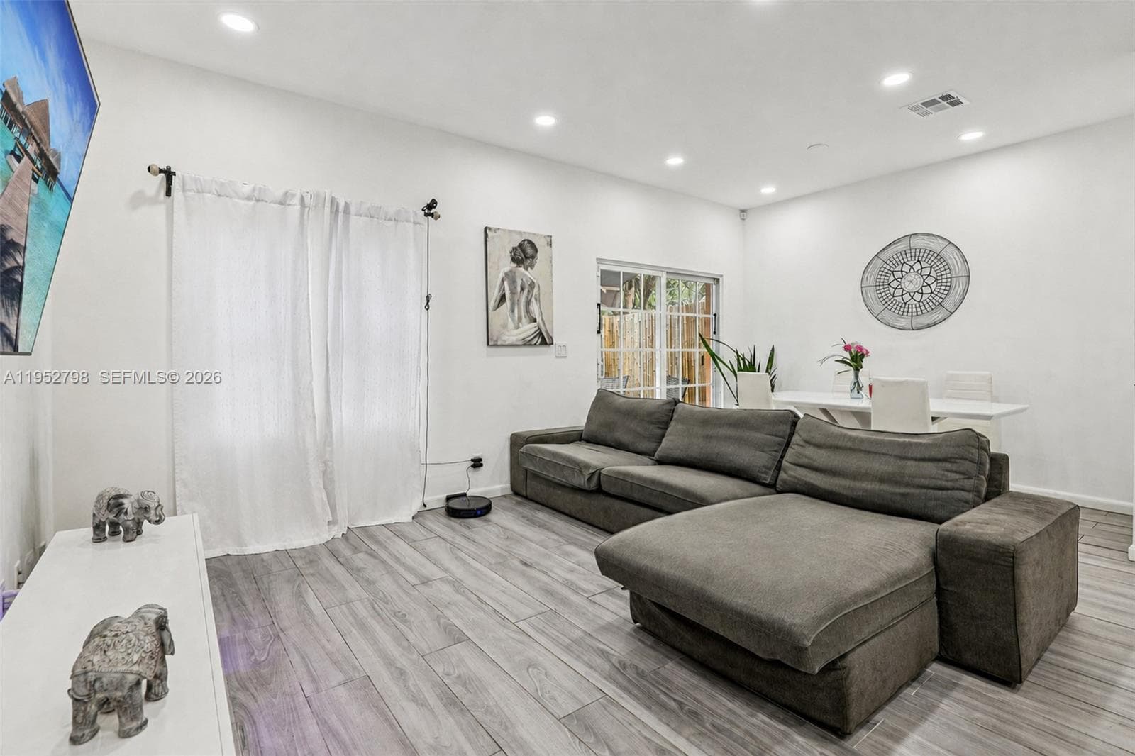 2307 Washington St #5 photo 5