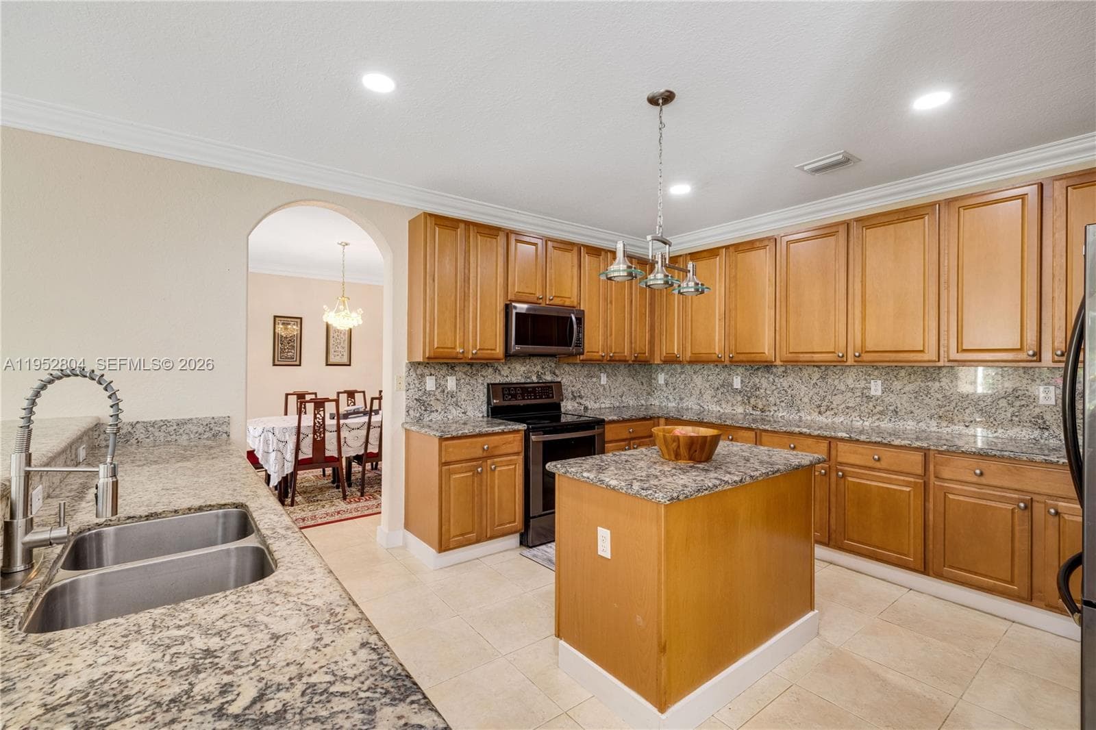 19086 SW 76th Ave photo 21