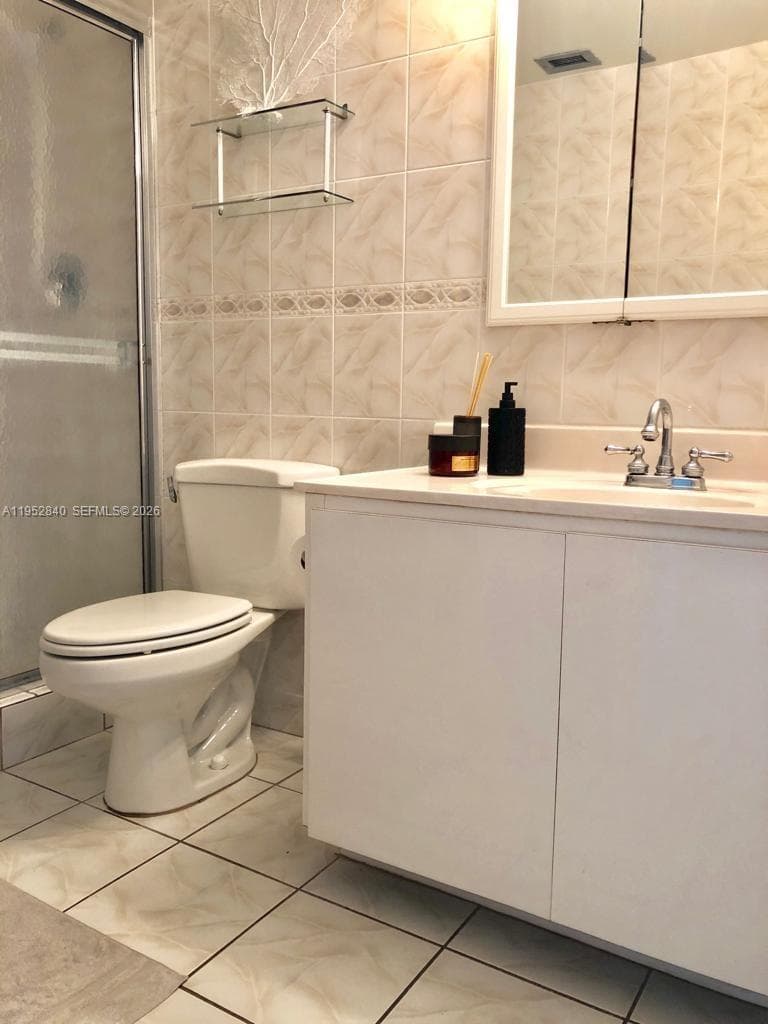 PARKER TOWER CONDO · #1901 in Hallandale Beach - Photo 12