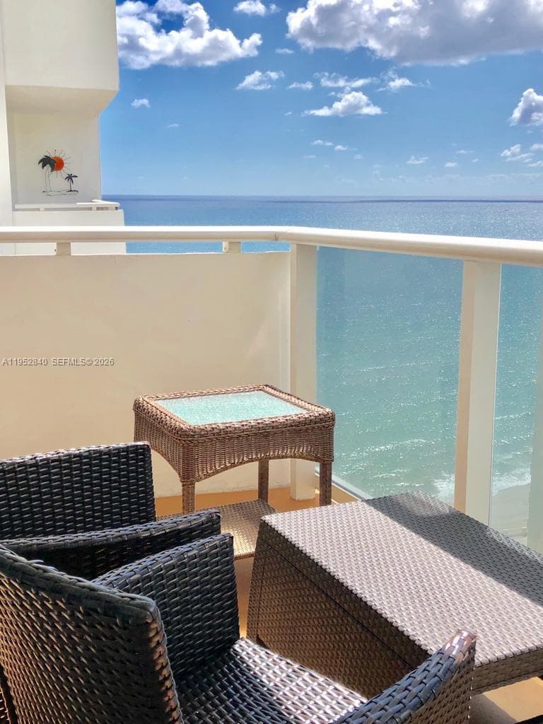 PARKER TOWER CONDO · #1901 in Hallandale Beach - Photo 1