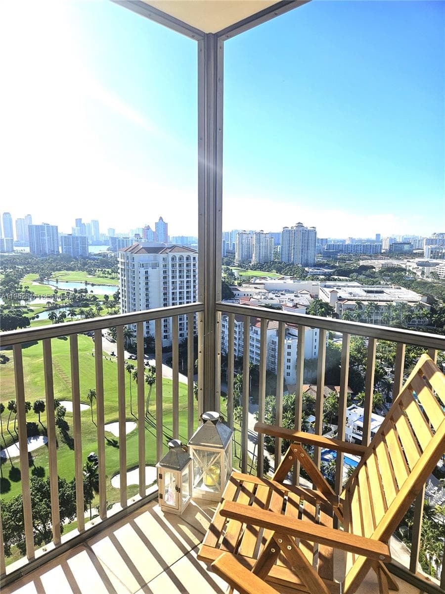 Coronado Tower I · #2509 in Aventura - Photo 6
