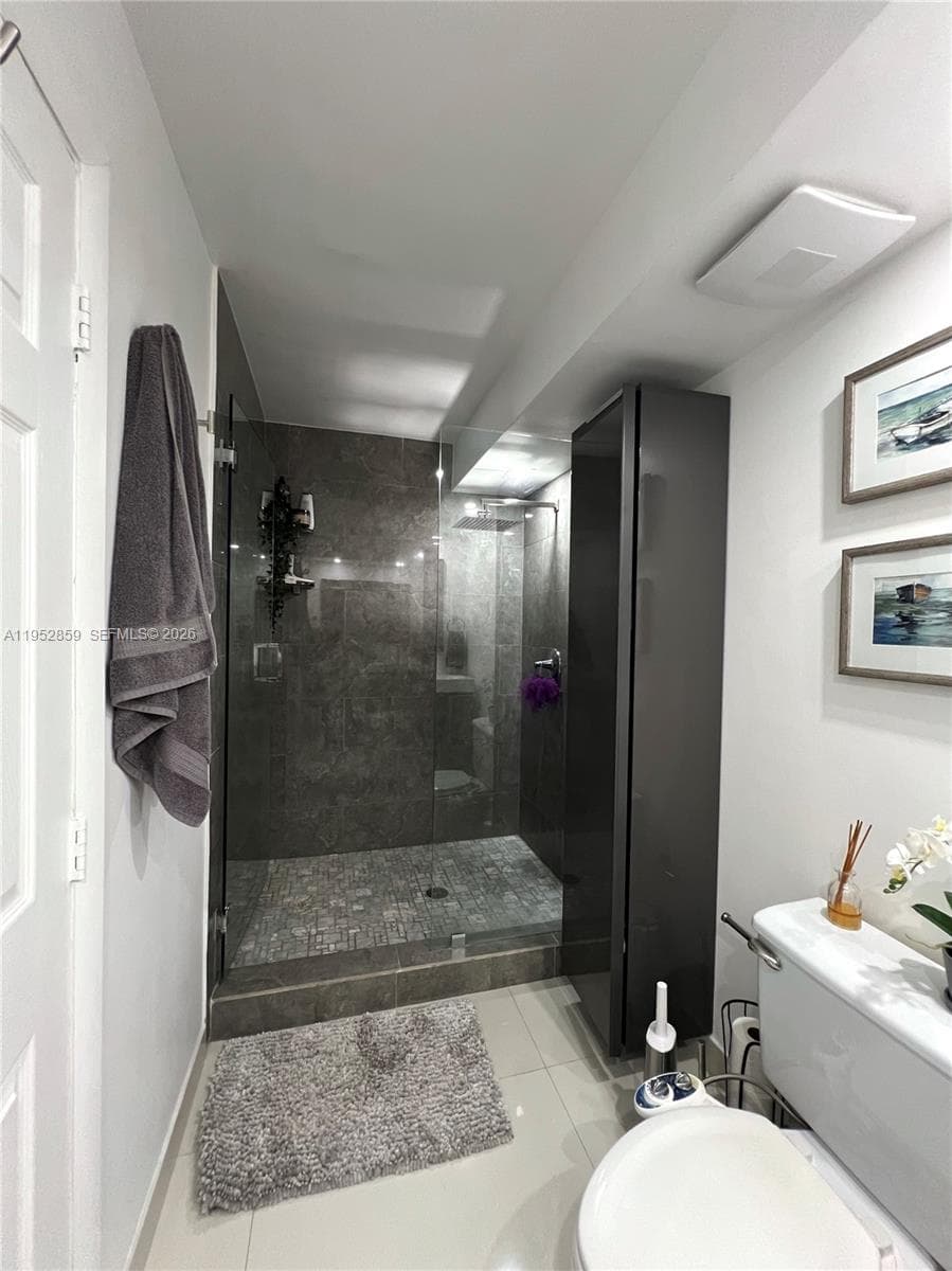 AQUASOL CONDOMINIUM · #5P in Miami Beach - Photo 17