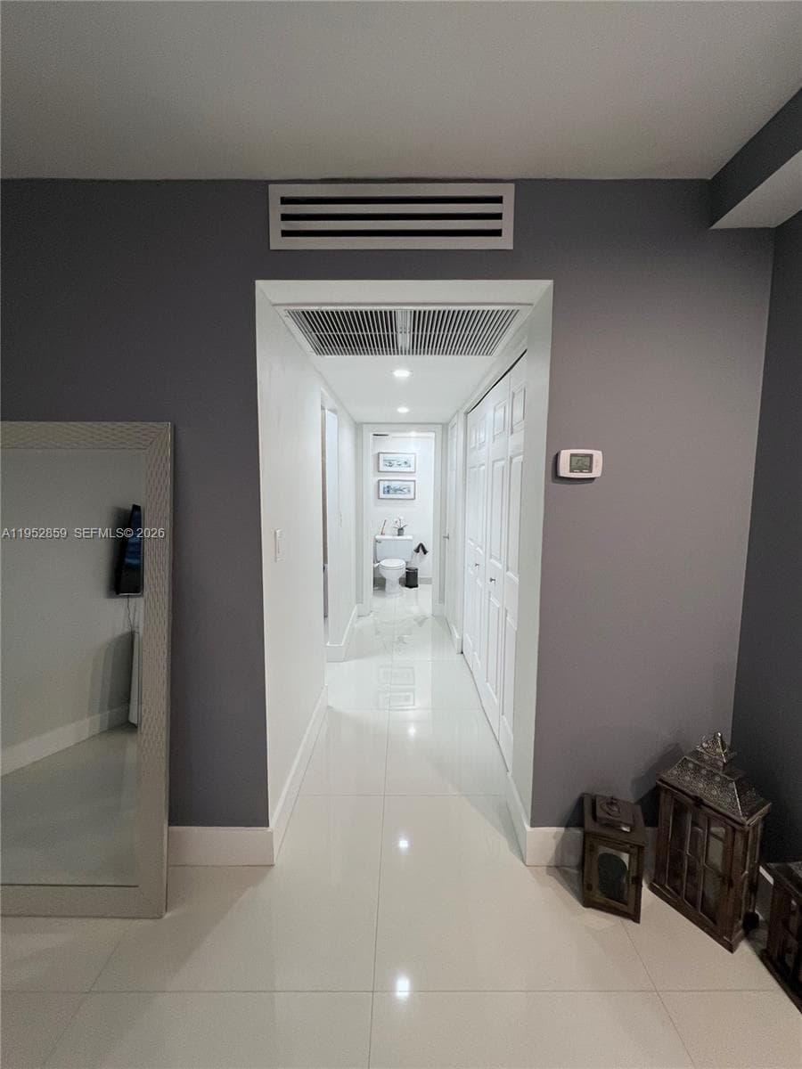 AQUASOL CONDOMINIUM · #5P in Miami Beach - Photo 14