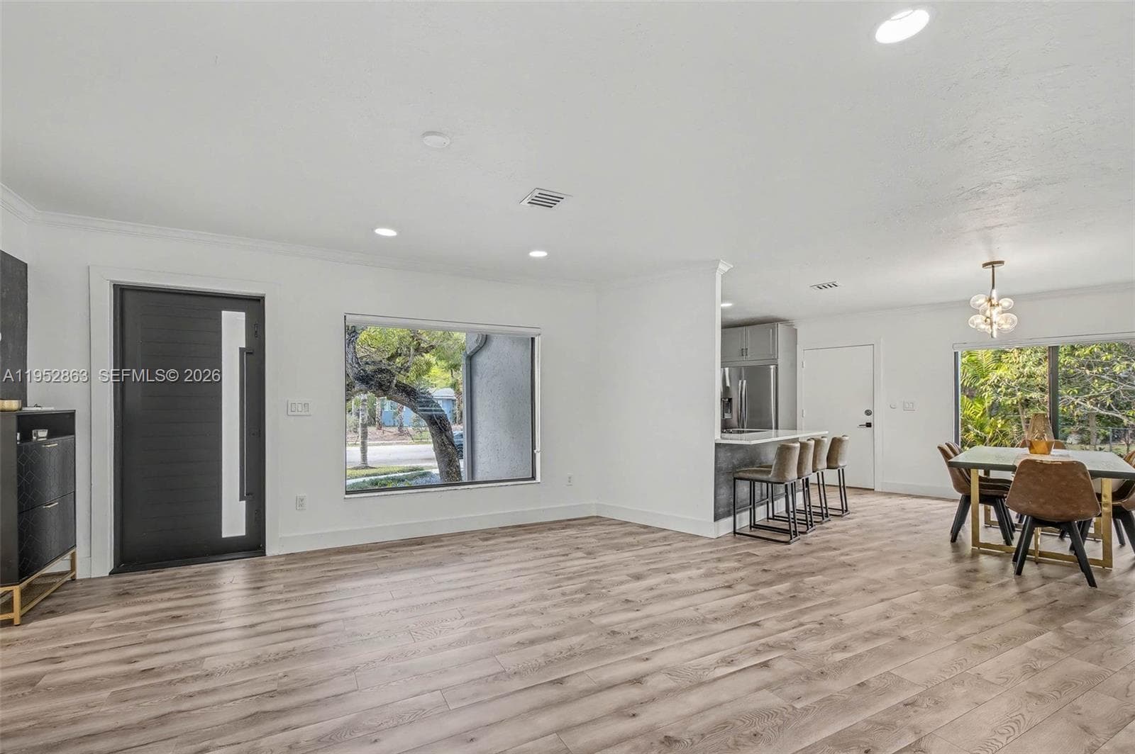 15815 SW 85th Ave photo 3