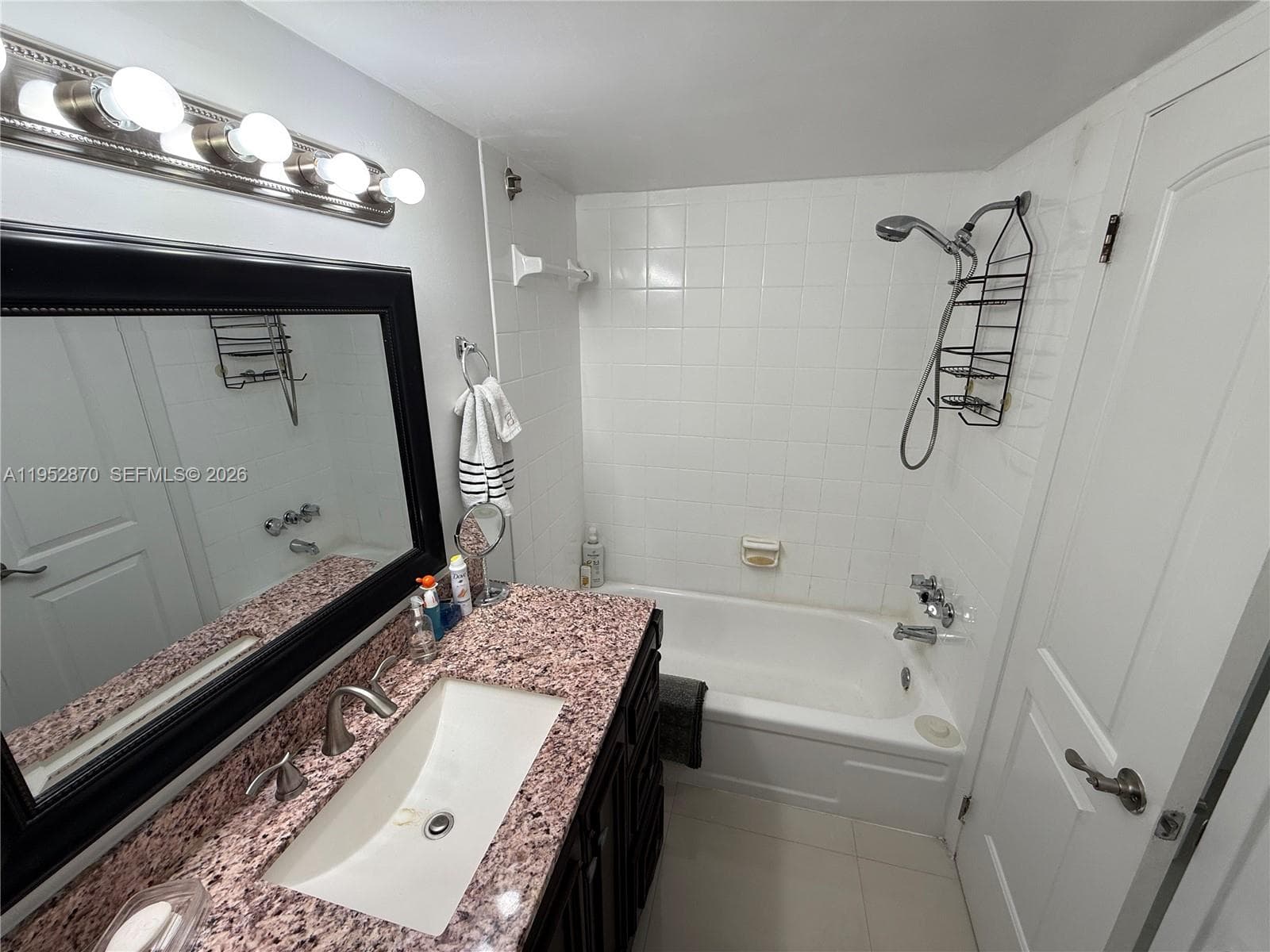 COMMODORE PLAZA · #2107 in Aventura - Photo 17