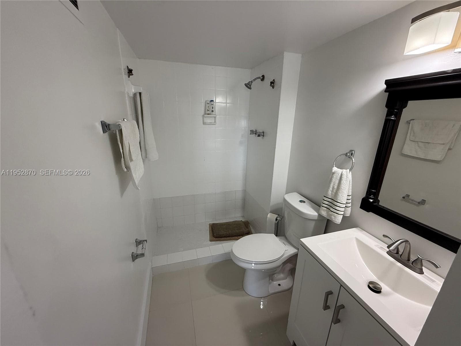 COMMODORE PLAZA · #2107 in Aventura - Photo 16