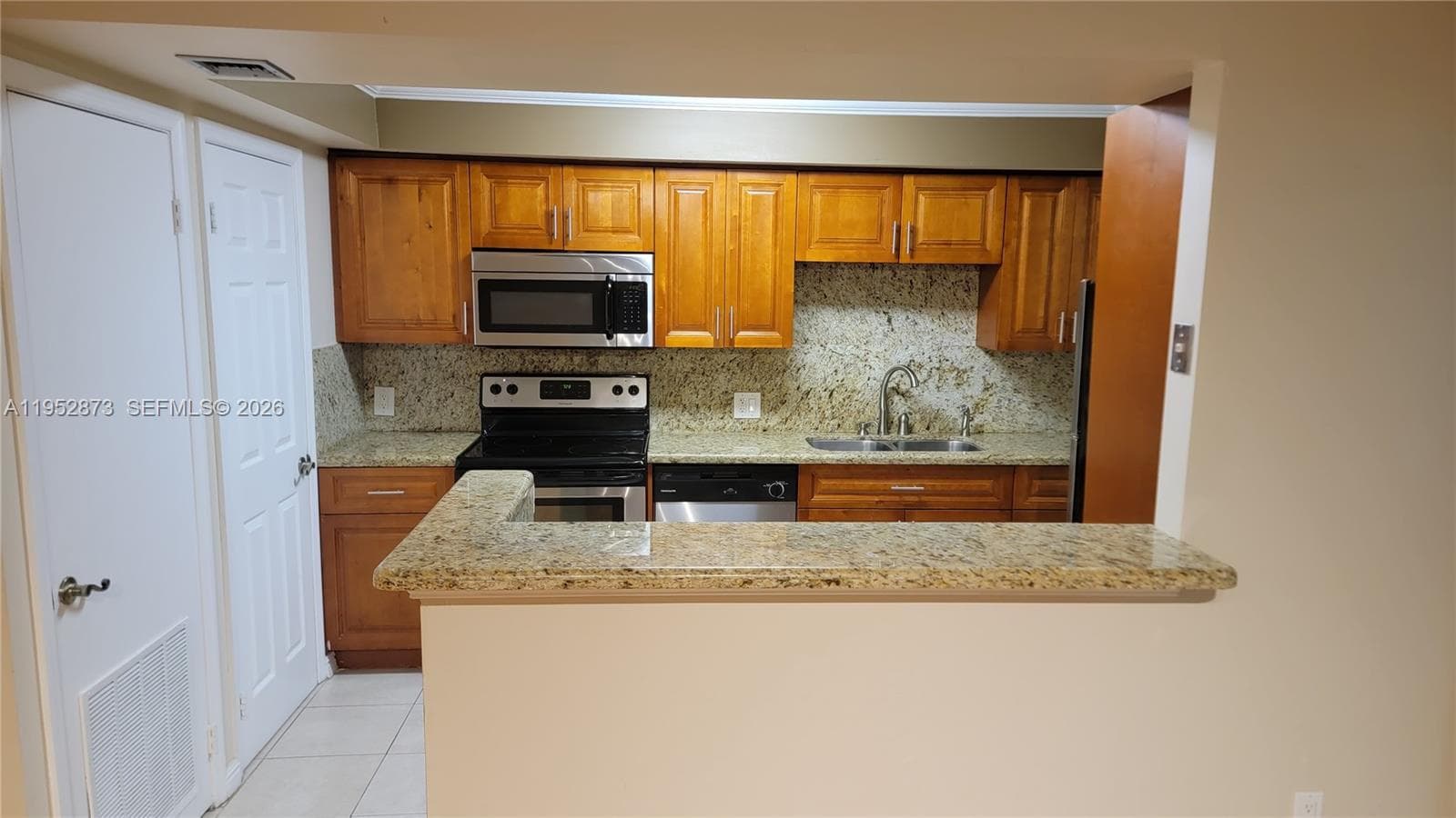 KENDALL ACRES WEST CONDO · #234E in Miami - Photo 2