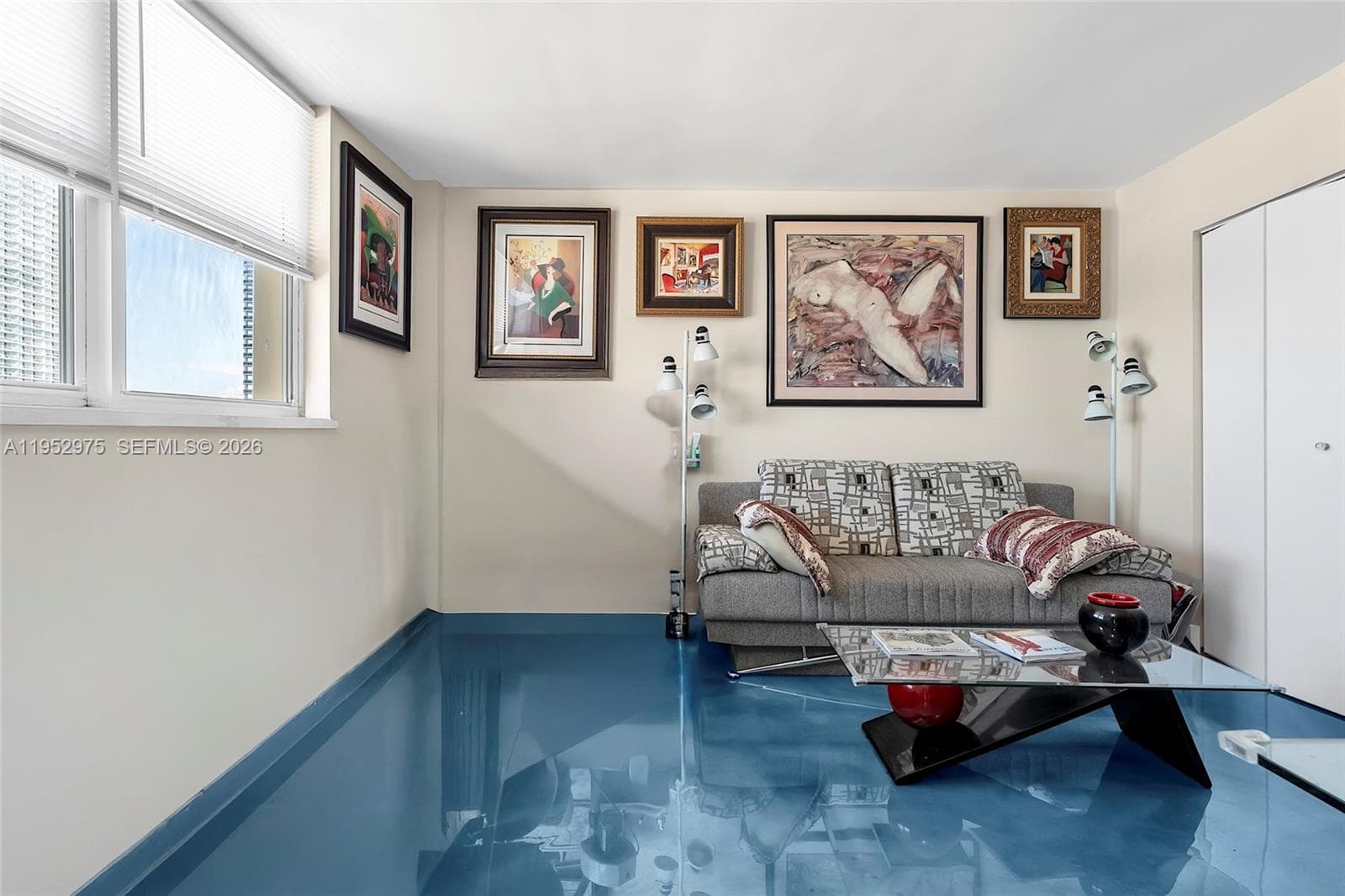 PLAZA TOWERS · #1709 in Hallandale Beach - Photo 6