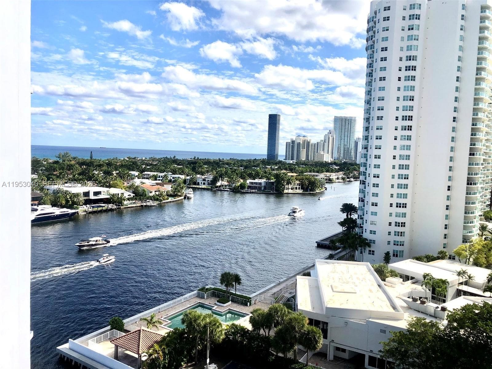 WATERVIEW CONDO · #1448 in Aventura - Photo 2