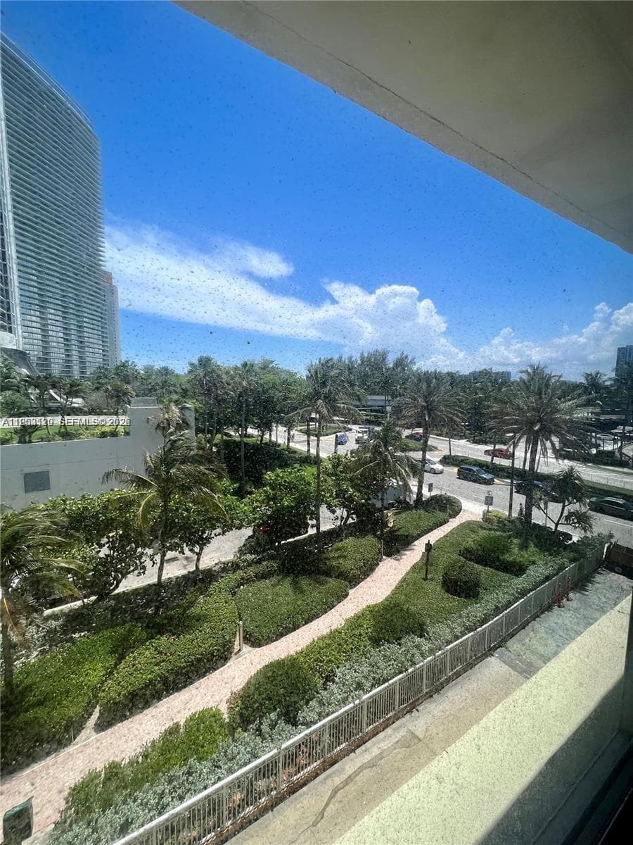 Aventura Beach Club · #242 in Sunny Isles Beach - Photo 11