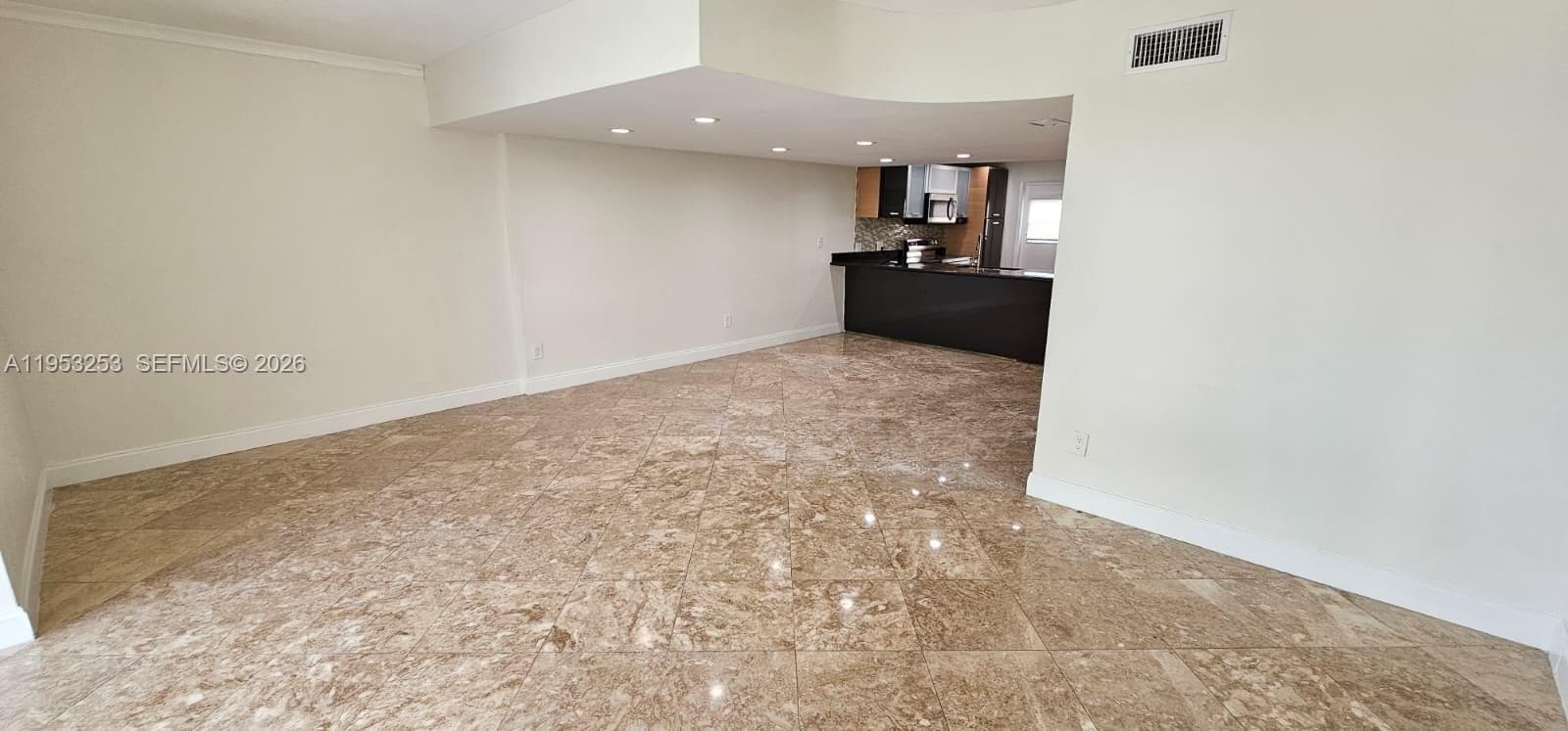 SANDPIPER CONDO · #32 in North Miami Beach - Photo 9