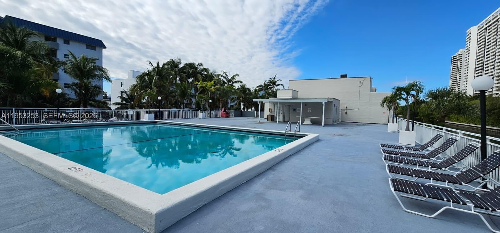 SANDPIPER CONDO · #32 in North Miami Beach - Photo 38