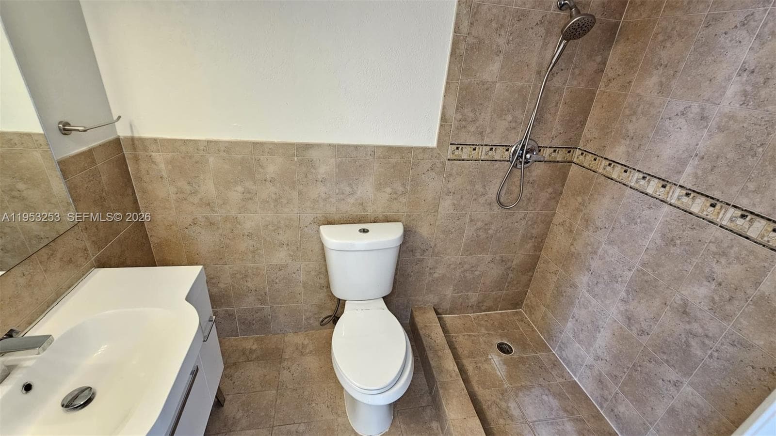 SANDPIPER CONDO · #32 in North Miami Beach - Photo 21