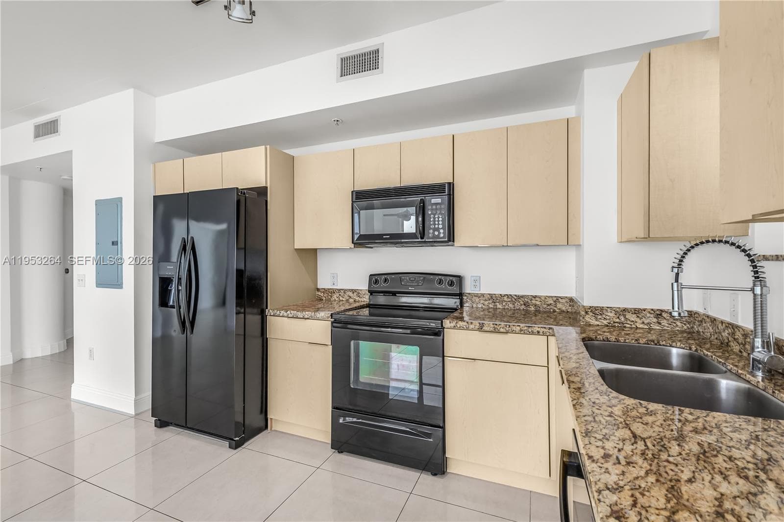MIDTOWN LOFTS CONDO · #601 in Miami - Photo 22