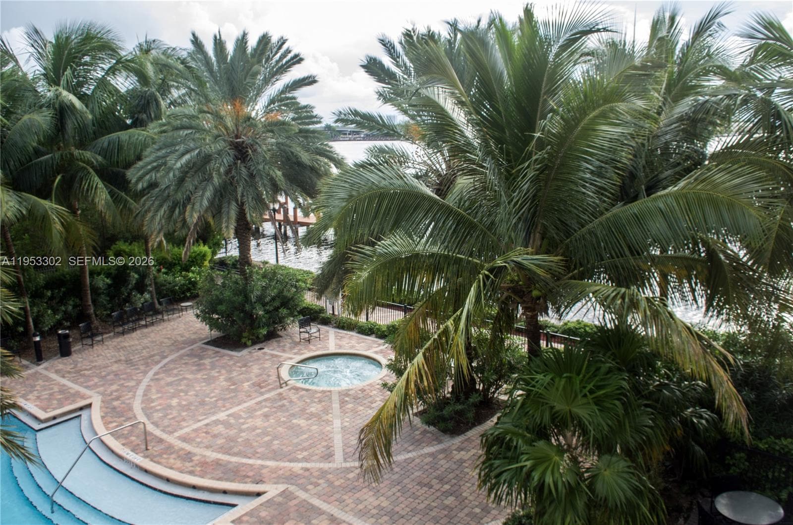Porto Bellagio · #2119 in Sunny Isles Beach - Photo 23