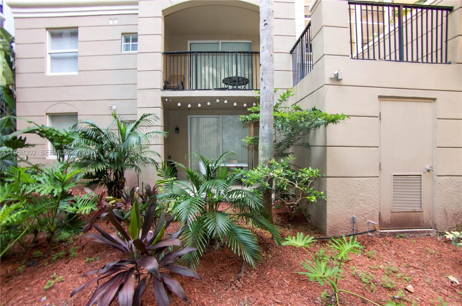 Porto Bellagio · #2119 in Sunny Isles Beach - Photo 17
