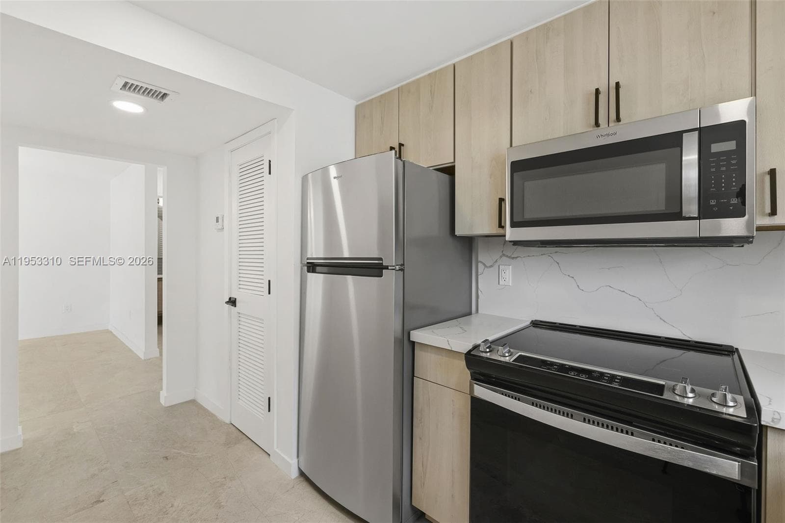 1245 WEST AVE CONDO · #404 in Miami Beach - Photo 7