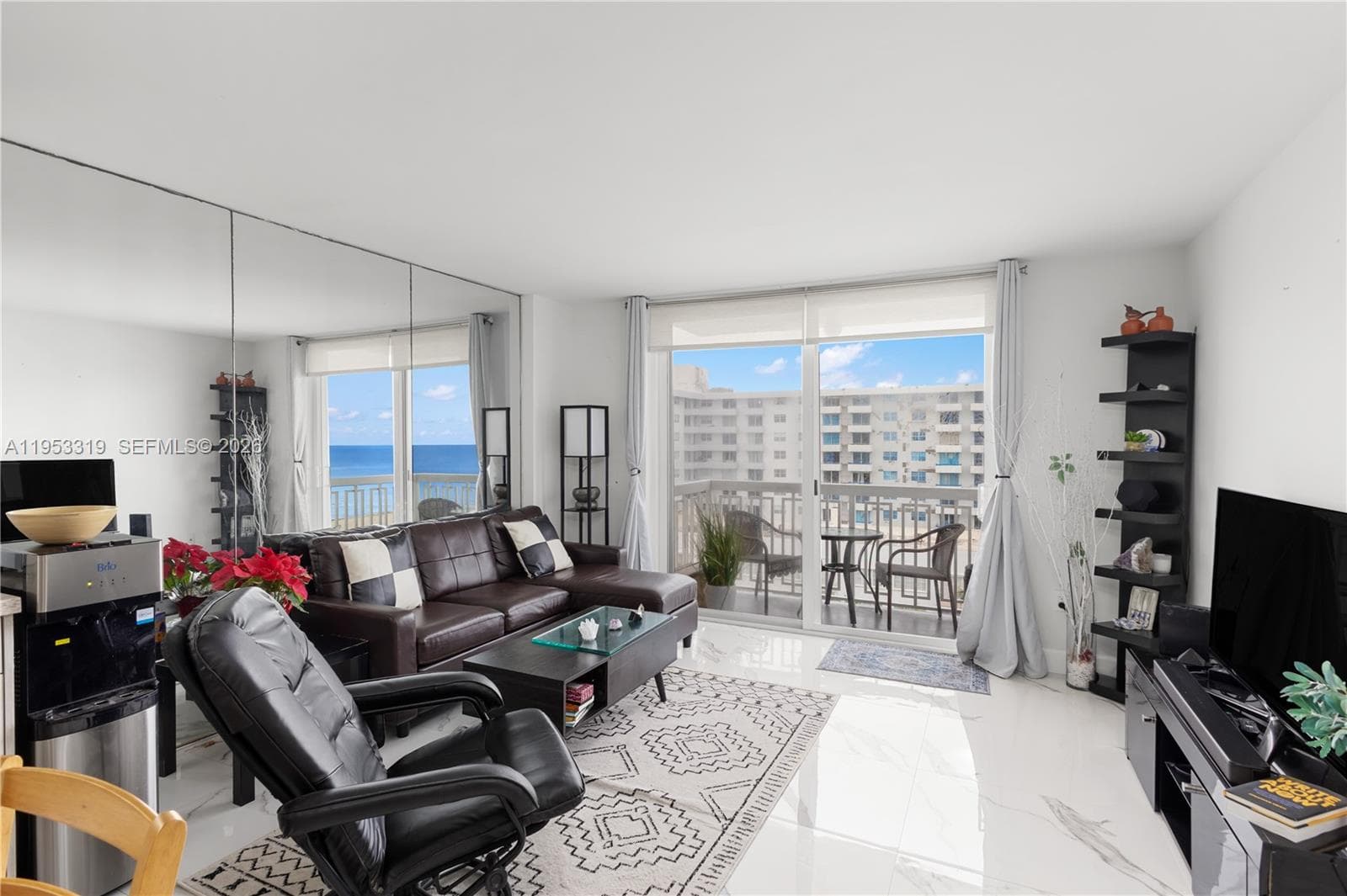 The Presidential Condo · #920 in Miami Beach - Photo 7