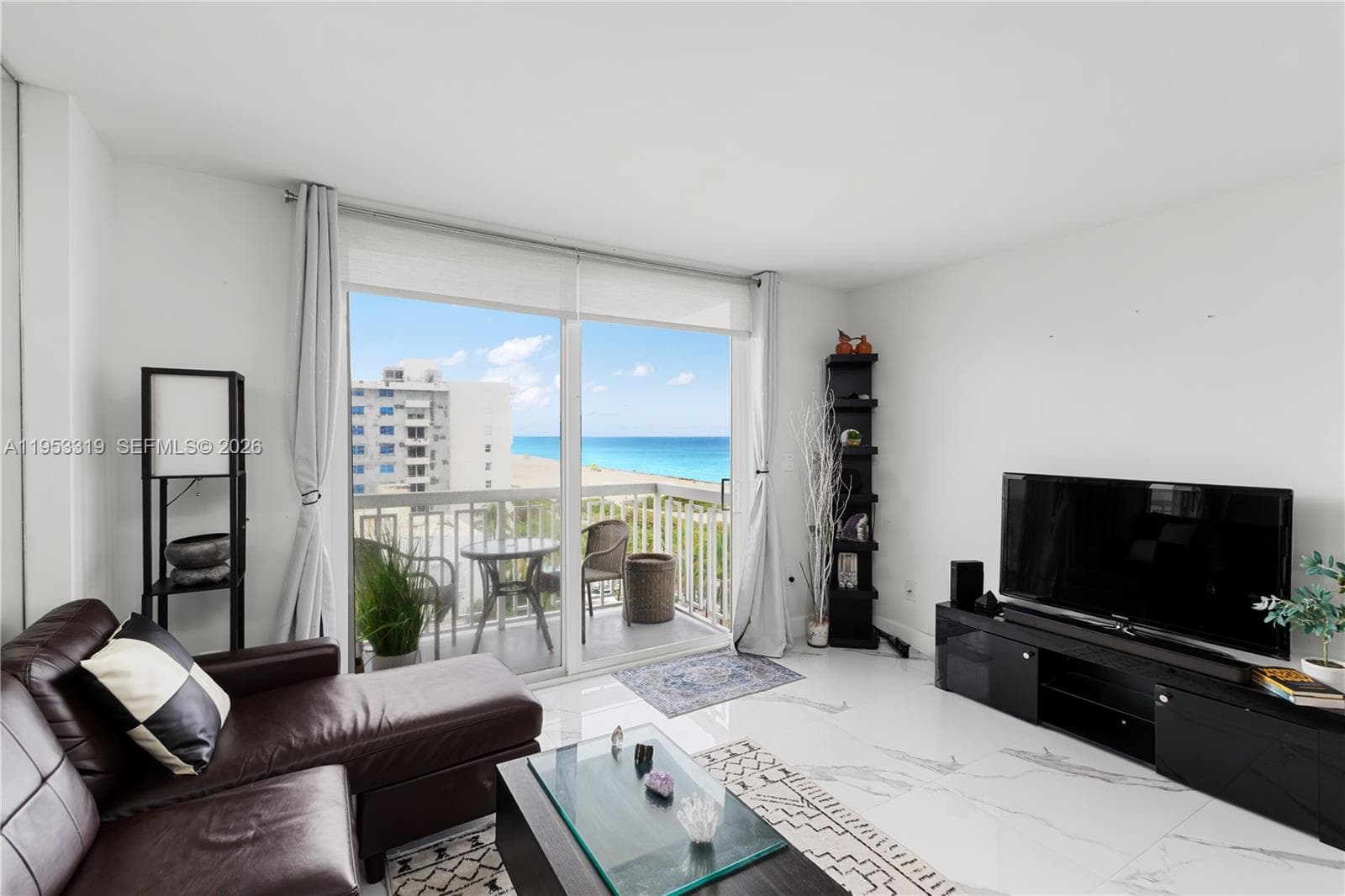 The Presidential Condo · #920 in Miami Beach - Photo 3