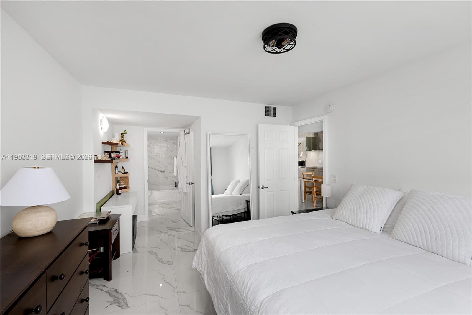 The Presidential Condo · #920 in Miami Beach - Photo 15