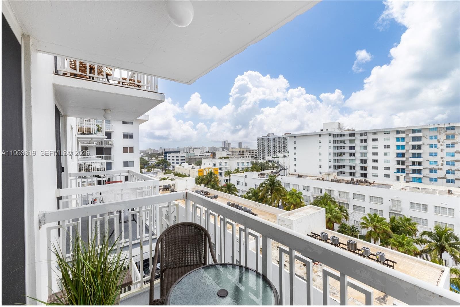 The Presidential Condo · #920 in Miami Beach - Photo 11