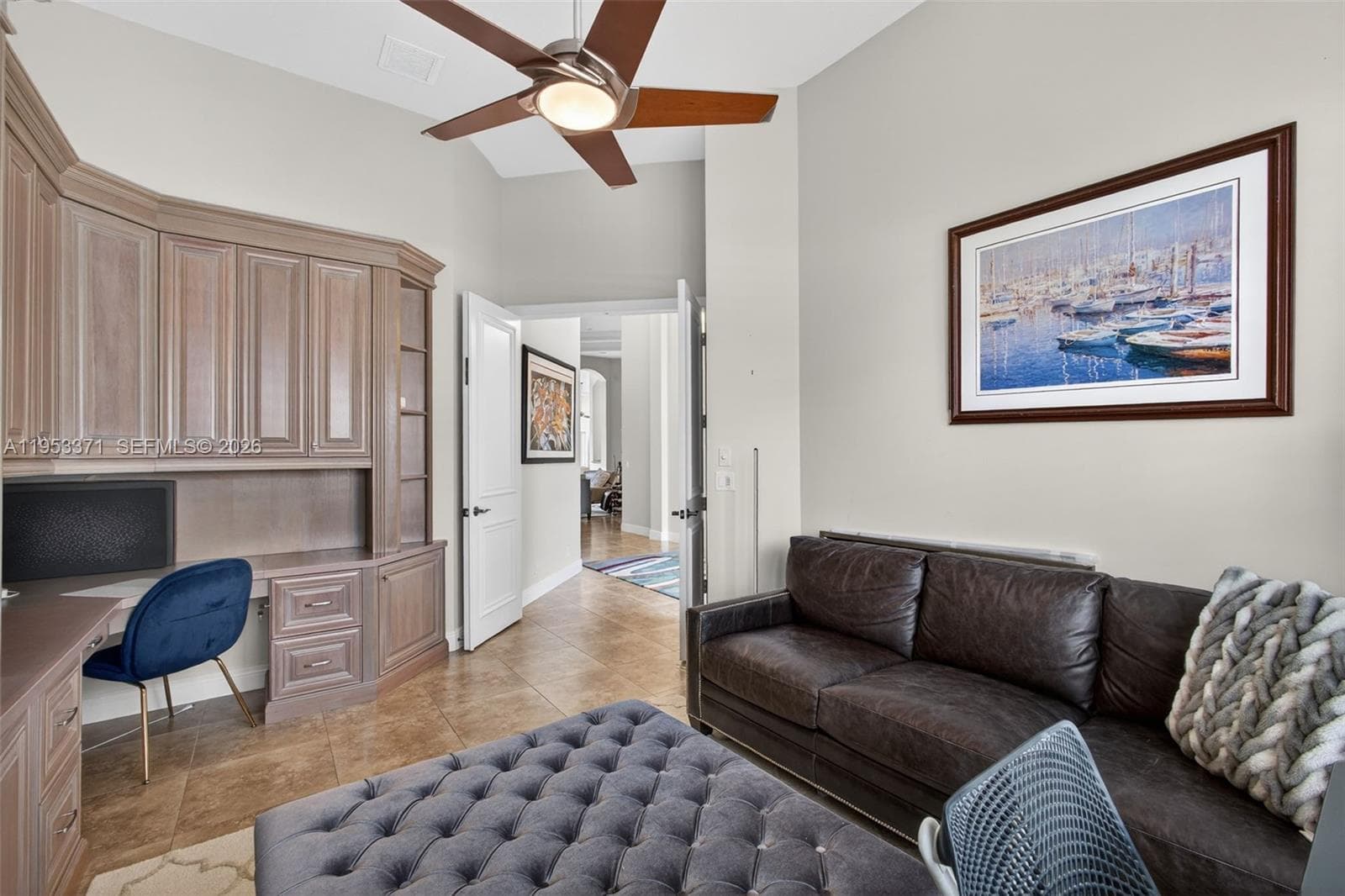 307 Charroux Dr photo 7