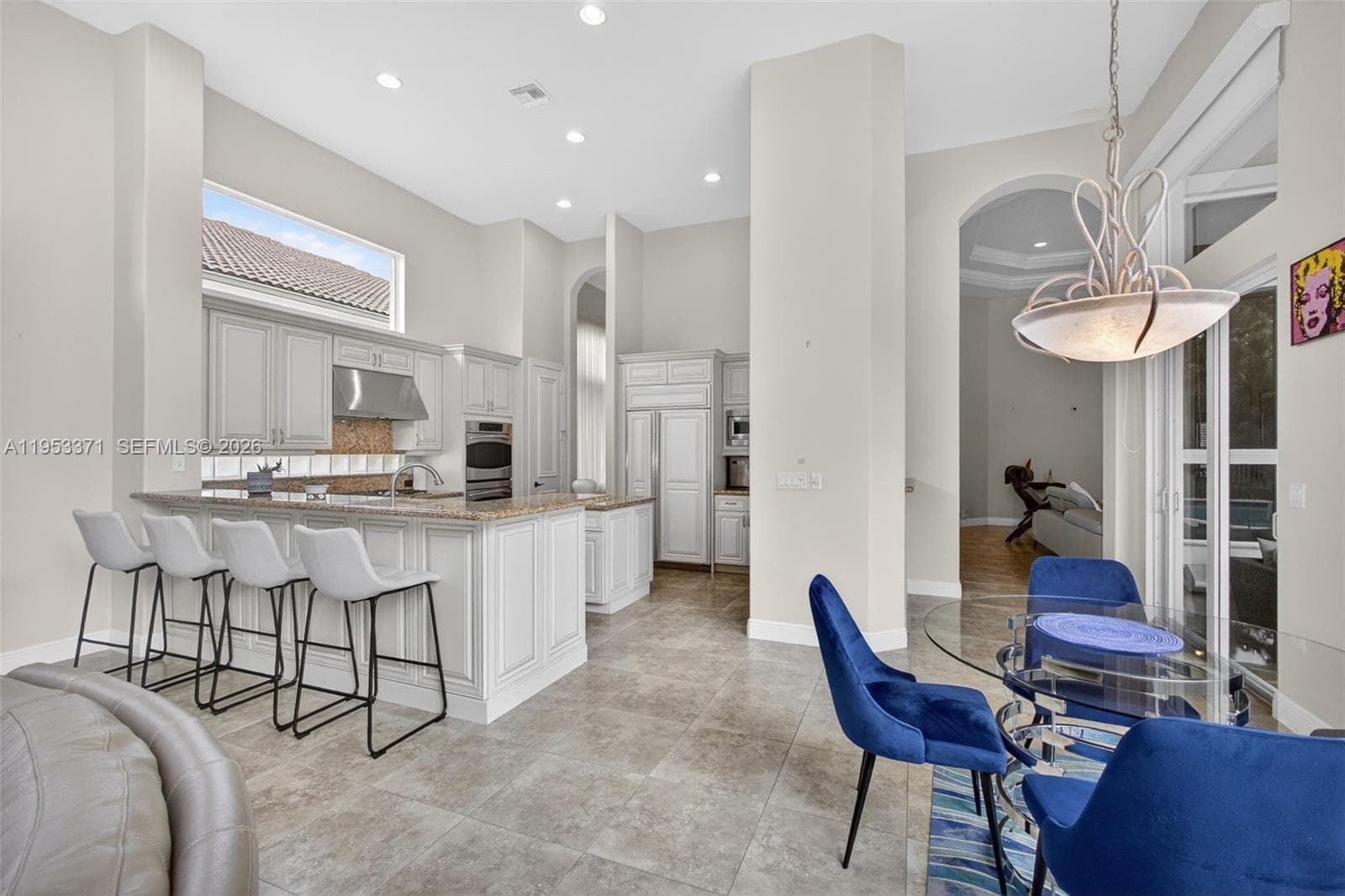 307 Charroux Dr photo 19