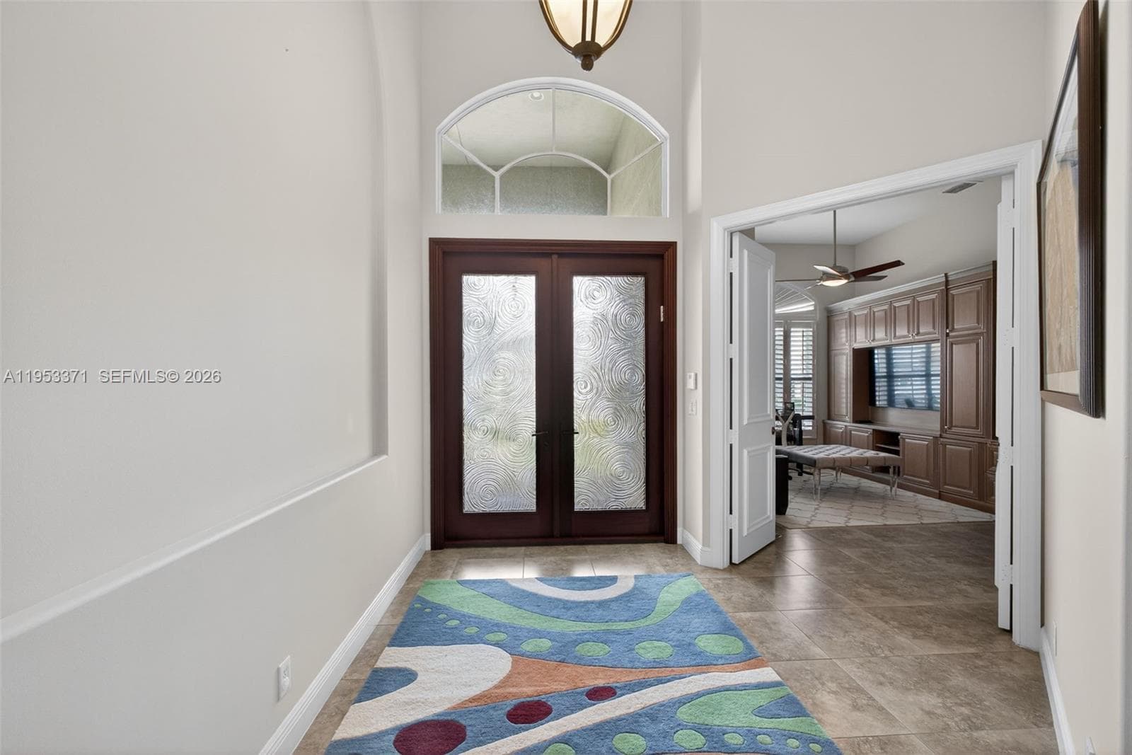 307 Charroux Dr photo 4