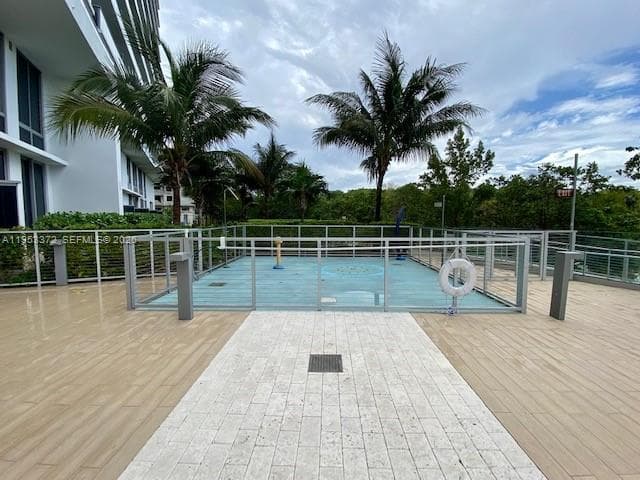 THE HARBOUR SOUTH CONDO · #PH8 in North Miami Beach - Photo 32