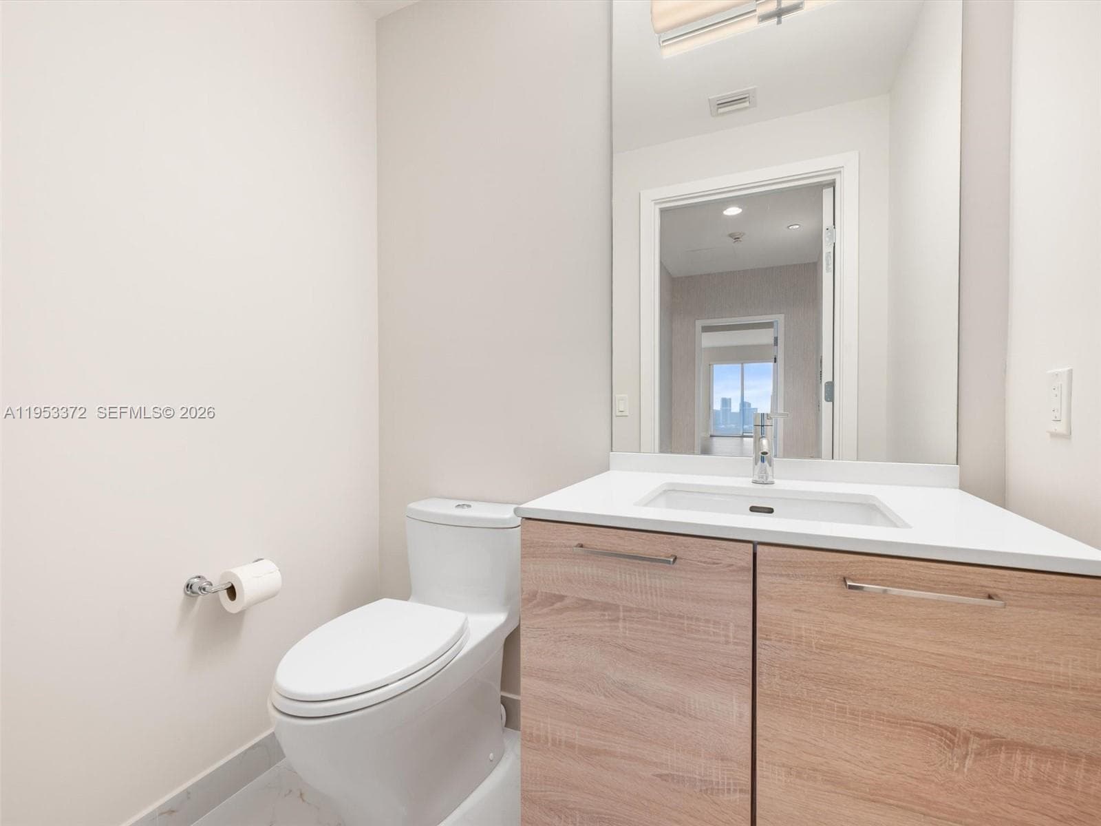 Foyer Bathroom ( 1/2 Bath)